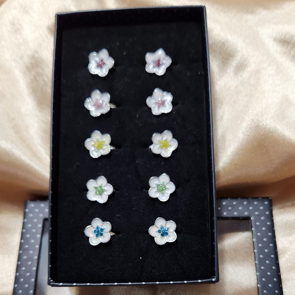 Starlet Shimmer ring kit by Paparazzi
